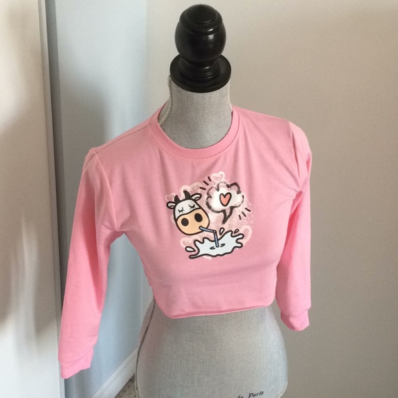 ๐ Pink cow heart crop top - Picture 1 of 4